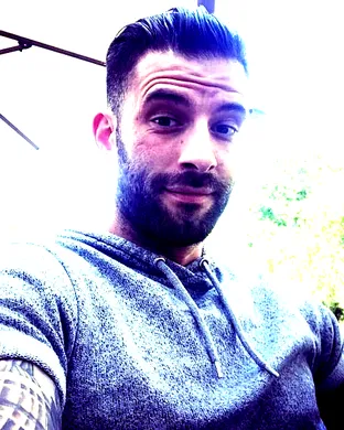 Darcy Oake